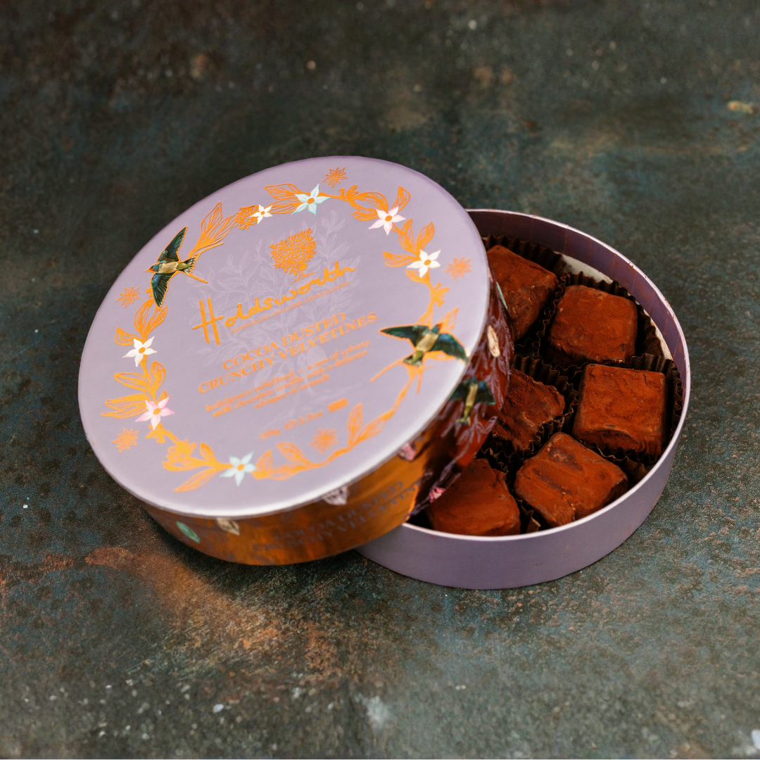 Cocoa Dusted Crunchy Velvetines 150g